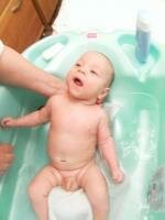 baita! ma pregatesc pentru mare